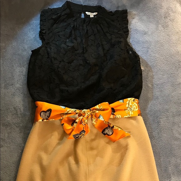 Ann Taylor Wool-Blend Mini-Skirt Size 4 Camel - Picture 8 of 8